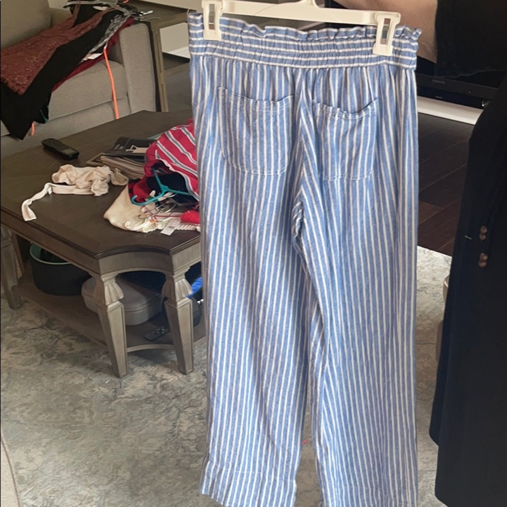 Blue stripe flowy pants